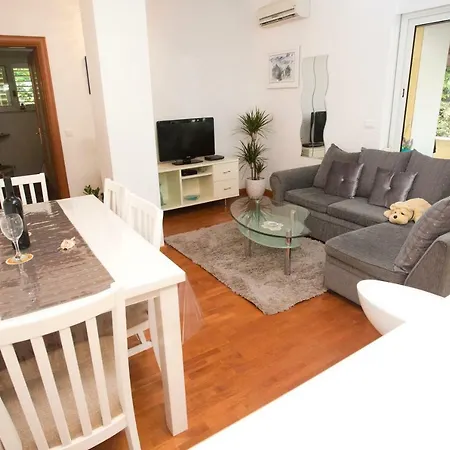 Tera Near Bacvice And Centre * 斯普利特