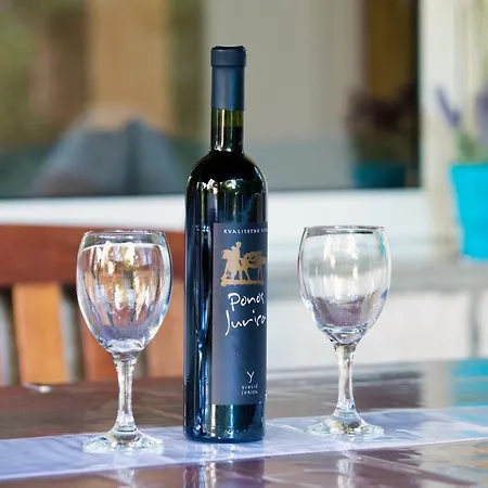 Tera Near Bacvice And Centre