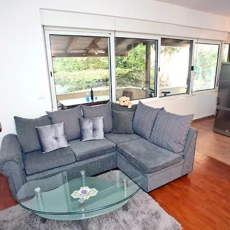 Tera Near Bacvice And Centre Apartament Split