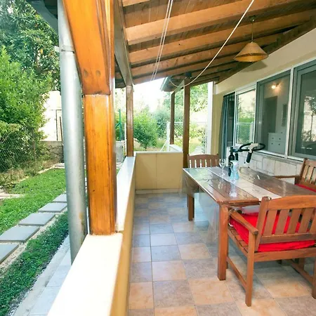 Διαμέρισμα Tera Near Bacvice And Centre