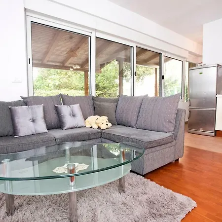 Apartament Tera Near Bacvice And Centre